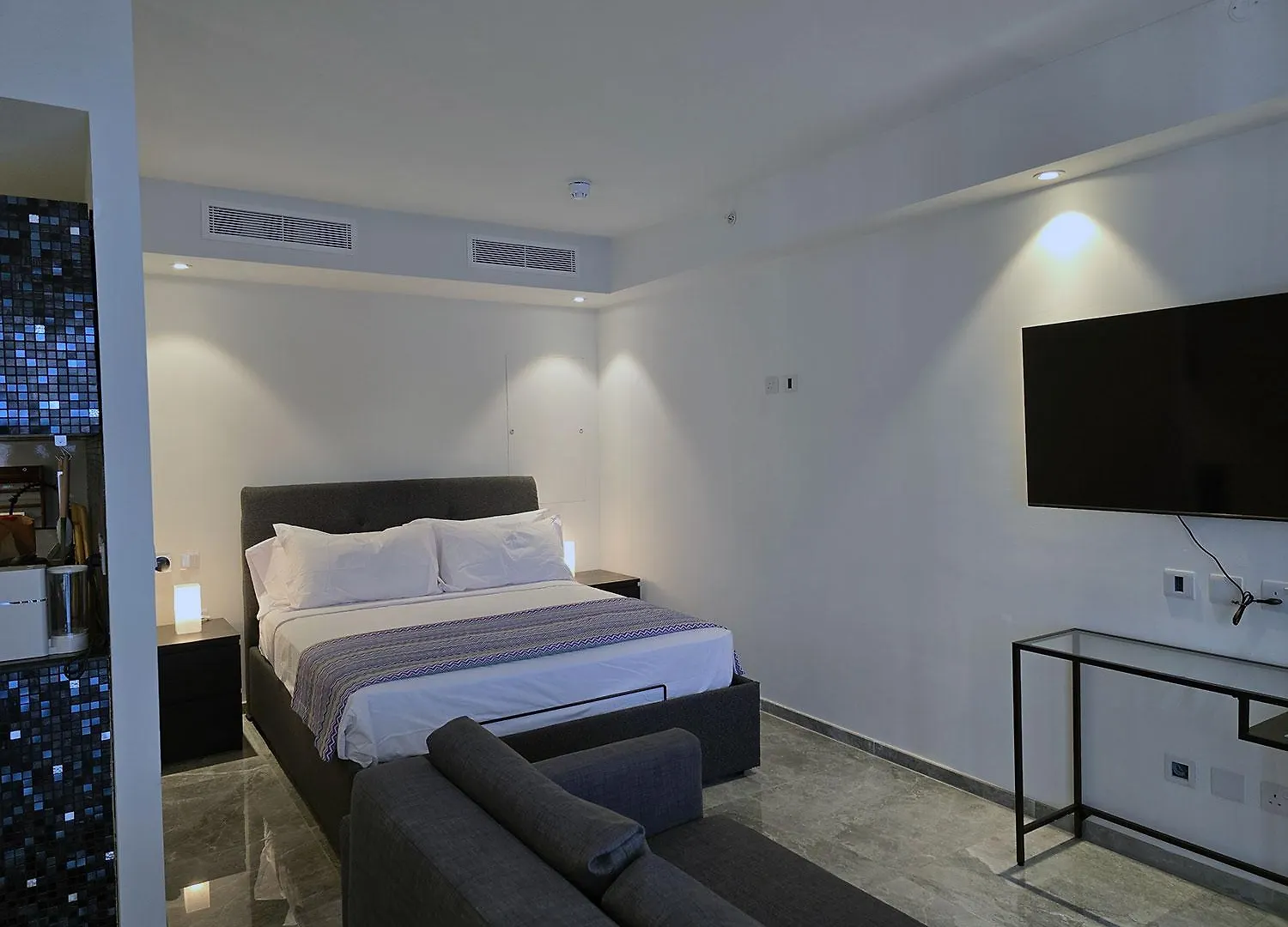 Mercury Suites - Skydream Getaways Saint Julian's Apartment